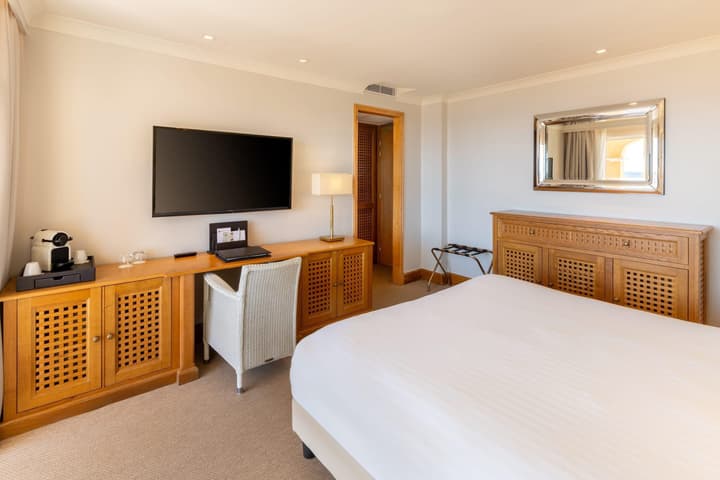 Best Western Premier Montfleuri