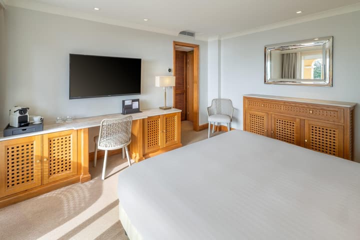 Best Western Premier Montfleuri