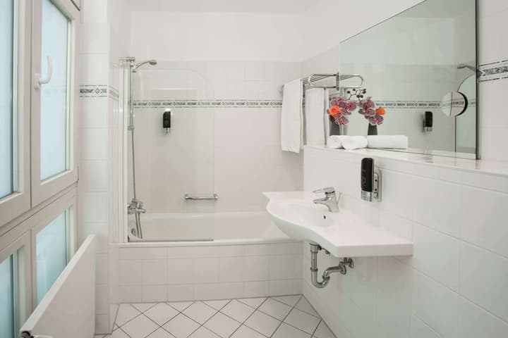 Centro National Frankfurt, Trademark Collection by Wyndham