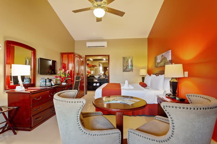 Best Western Plus Belize Biltmore Plaza