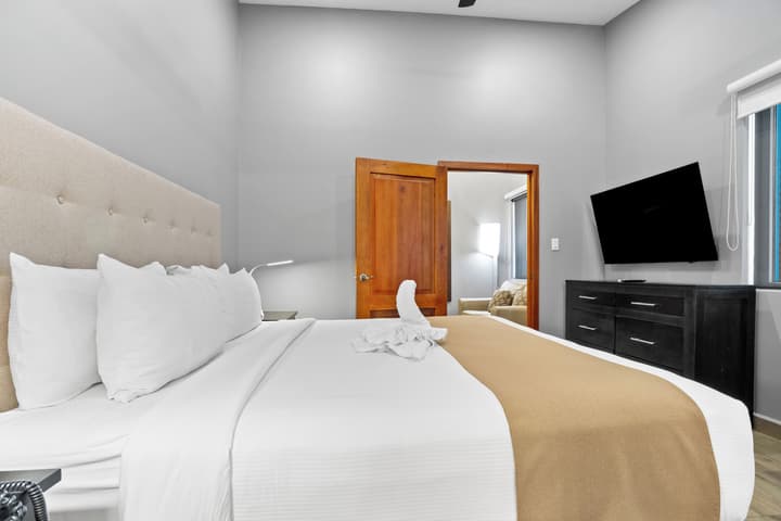 Best Western Plus Belize Biltmore Plaza
