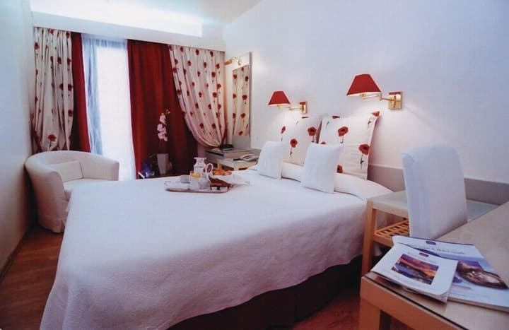 The Park Hotel Piraeus