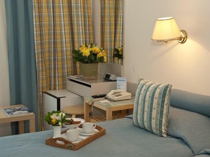 The Park Hotel Piraeus