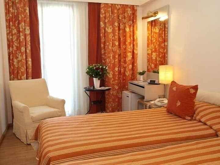 The Park Hotel Piraeus