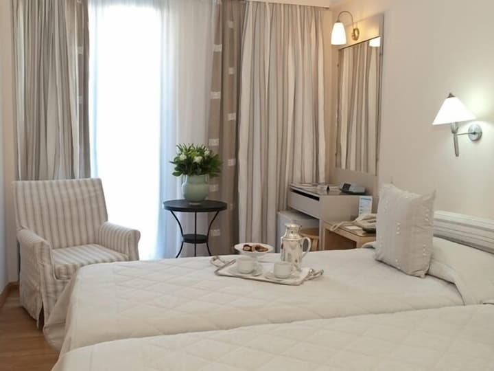 The Park Hotel Piraeus