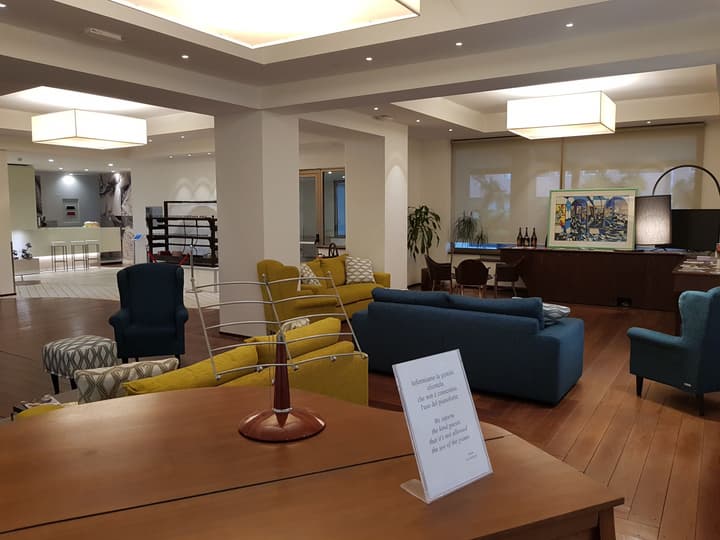 Hotel President