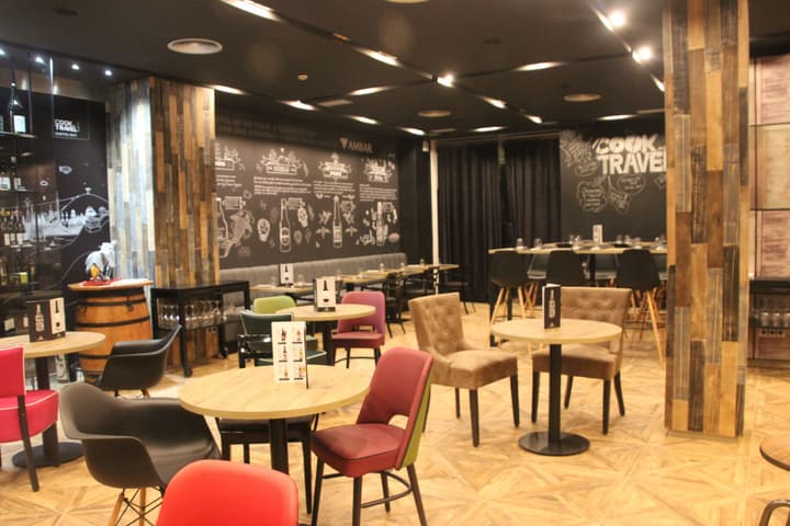 Hotel Num
