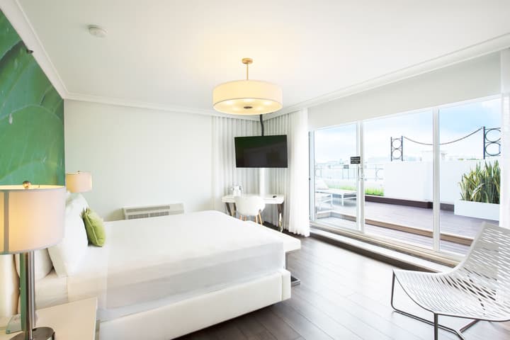 President Hotel