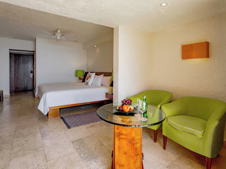 Las Brisas Ixtapa