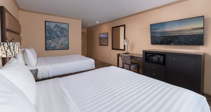 Prestige Golden Hotel