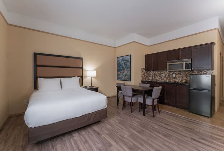 Prestige Golden Hotel