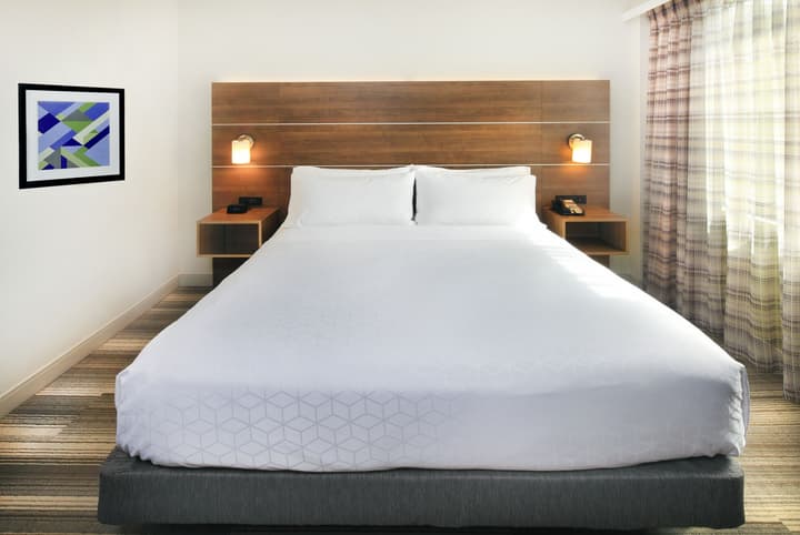 Holiday Inn Express and Suites Fisherman's Wharf by IHG