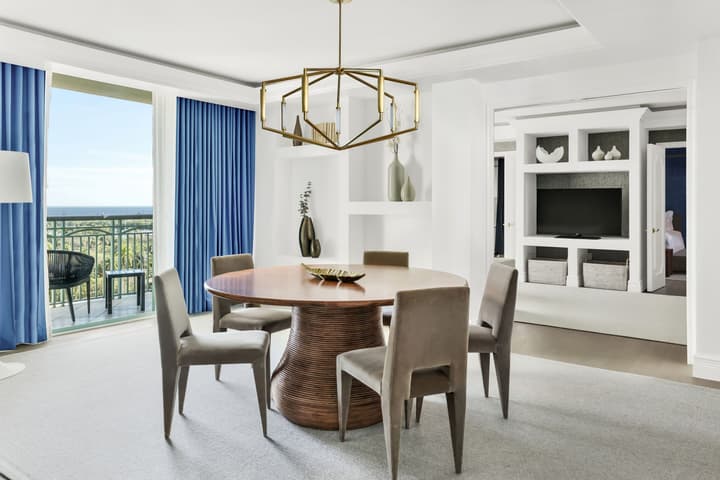 The Ritz-Carlton Coconut Grove, Miami