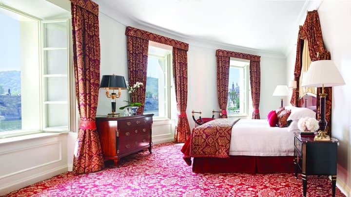 Four Seasons Hotel Prague