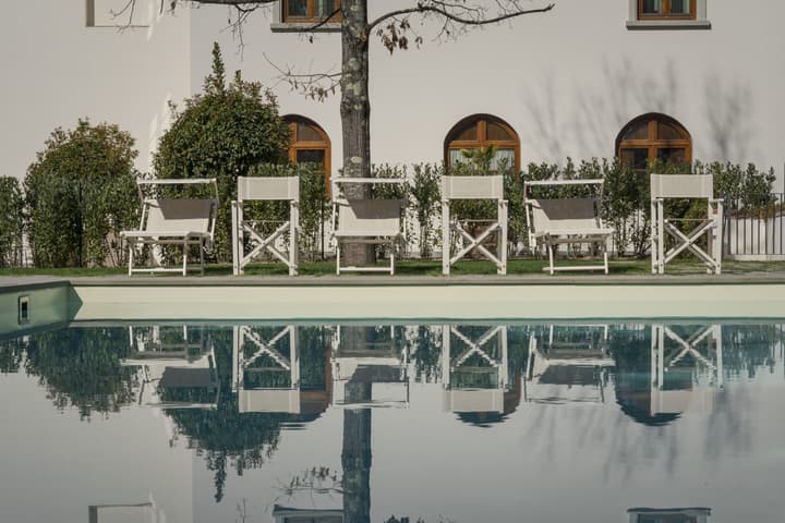 Villa Neroli - Place of Charme