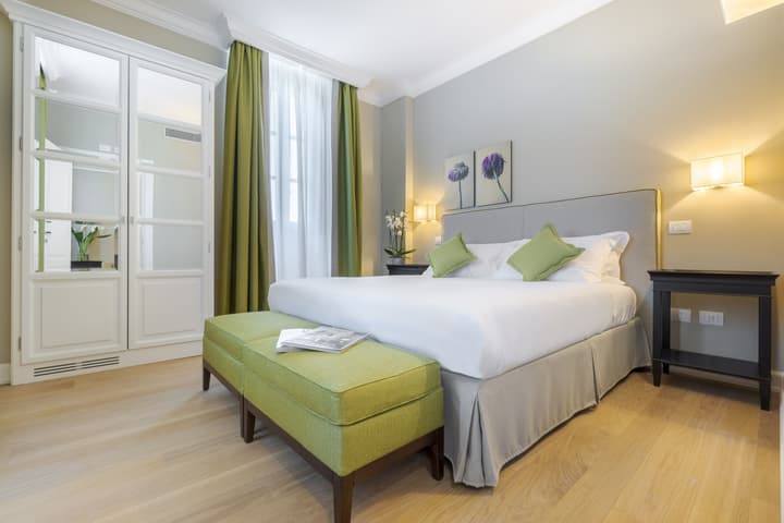 Villa Neroli - Place of Charme