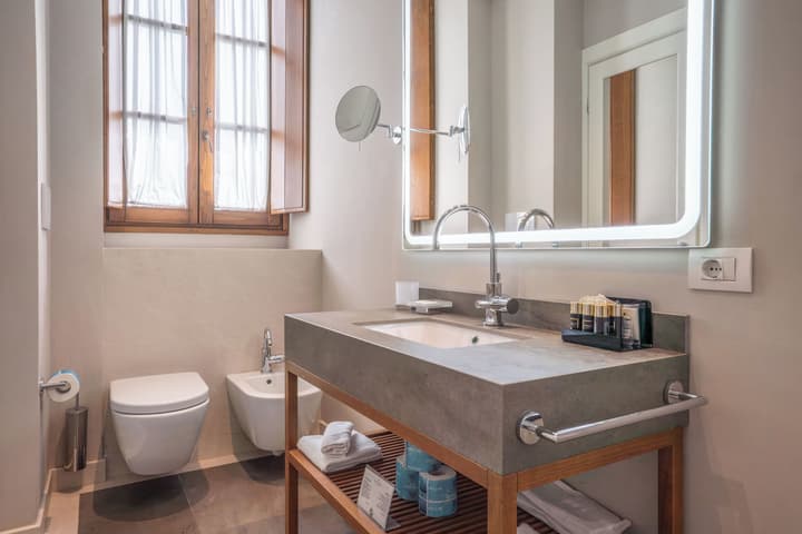 Villa Neroli - Place of Charme
