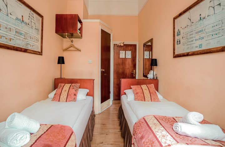 Shakespeare Hotel