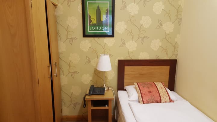 Shakespeare Hotel