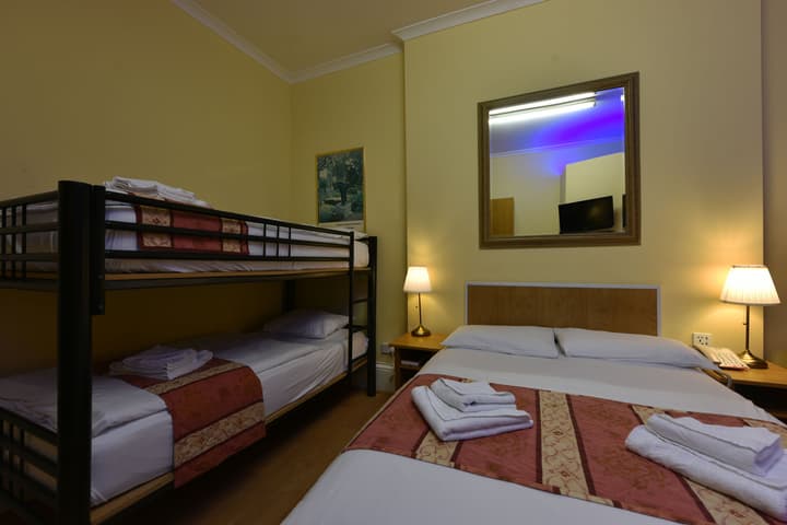 Shakespeare Hotel