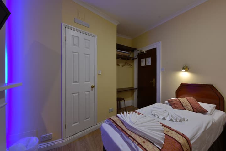 Shakespeare Hotel