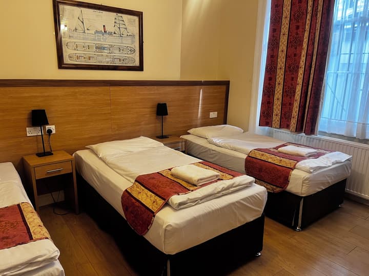 Shakespeare Hotel