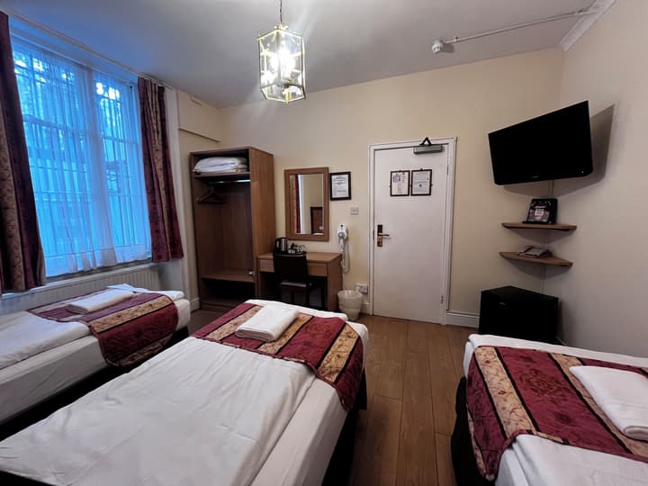 Shakespeare Hotel