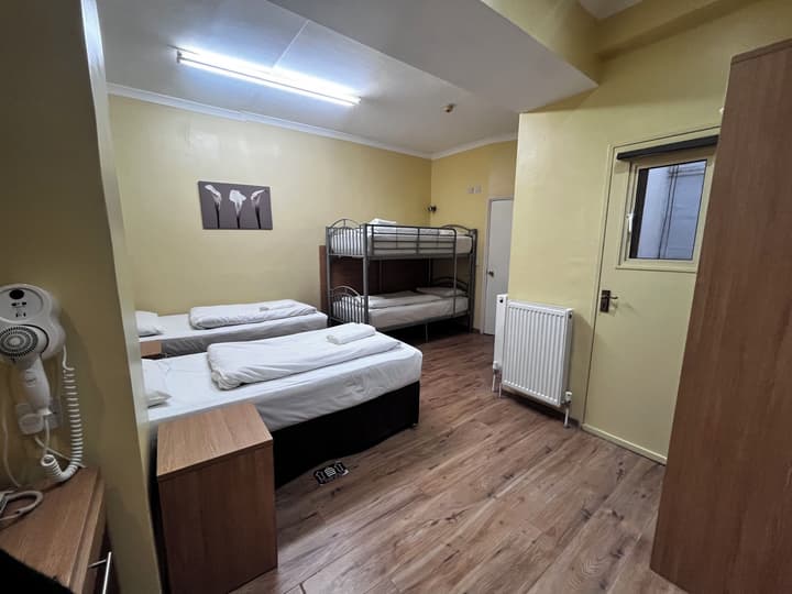 Shakespeare Hotel