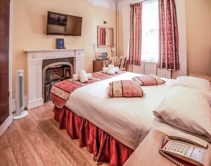 Shakespeare Hotel