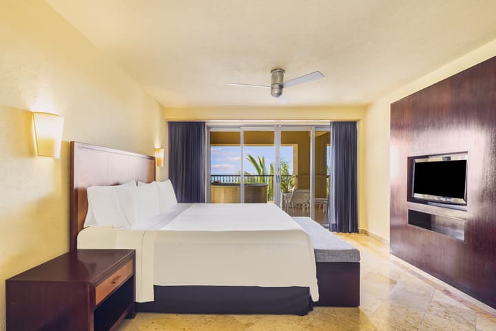 Grand Fiesta Americana Los Cabos All Inclusive Golf & Spa