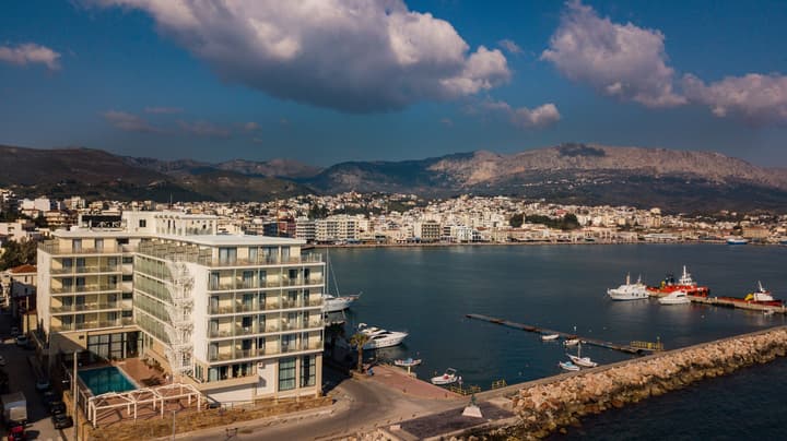 Chios Chandris Hotel