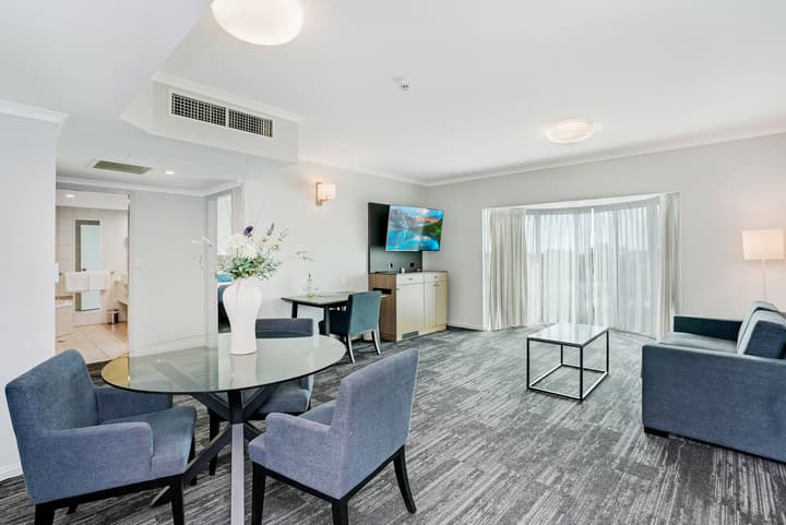 Cairns Sheridan Hotel