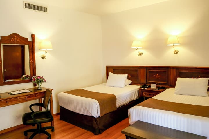 Hotel De Mendoza