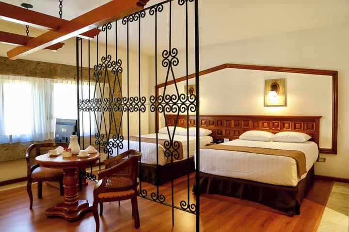 Hotel De Mendoza