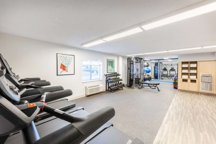 Sonesta Simply Suites Jersey City