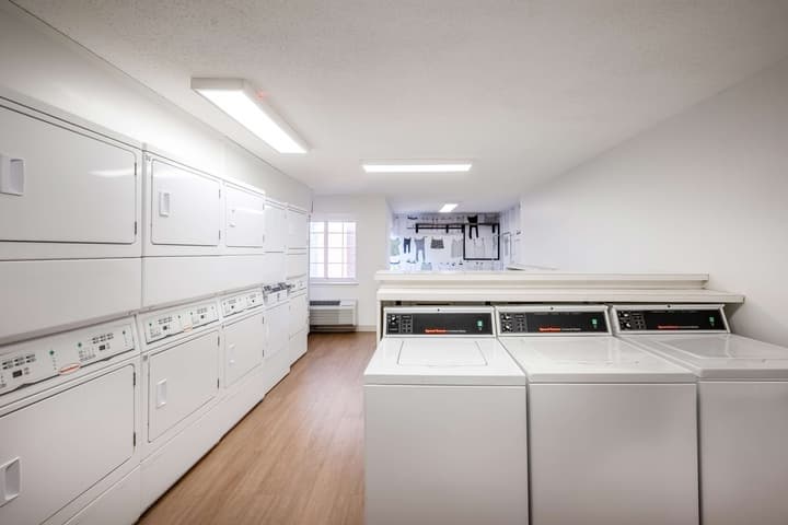Sonesta Simply Suites Jersey City