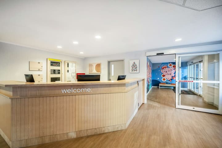 Sonesta Simply Suites Jersey City