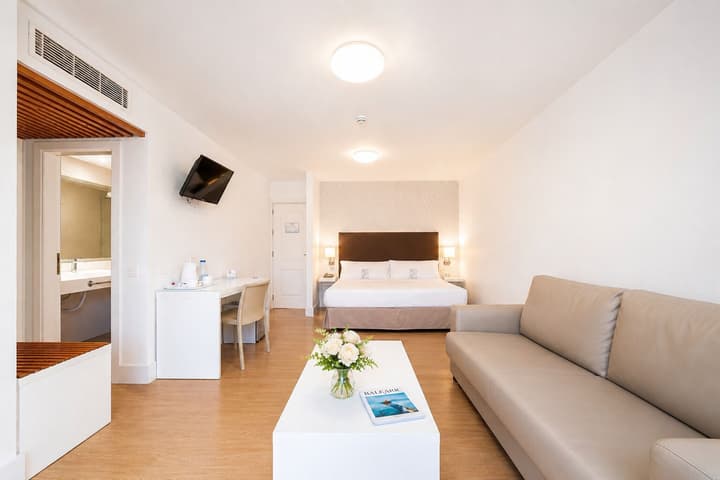Arena Suite Hotel - Adults Only