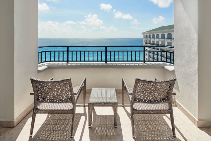 JW Marriott Cancun Resort & Spa