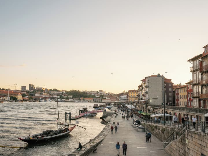 Pestana Vintage Porto Hotel & World Heritage Site