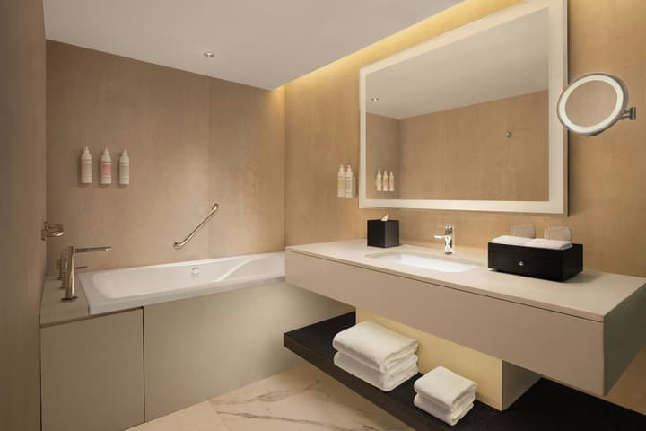 Le Meridien Kochi