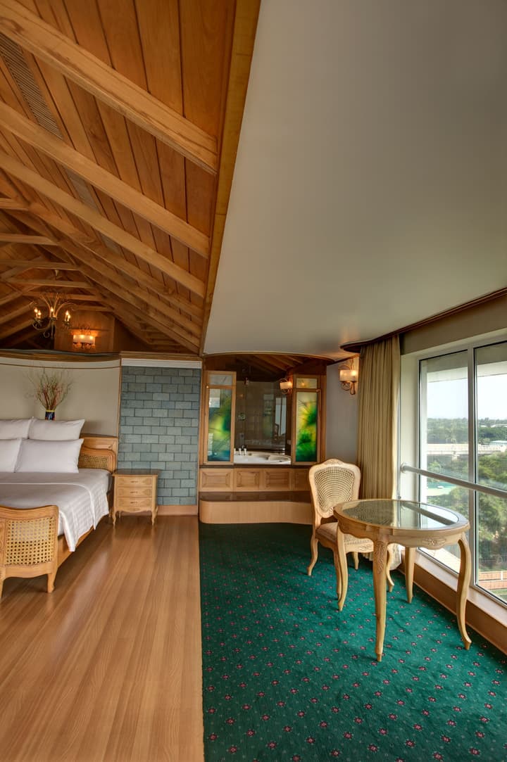 Le Meridien Kochi