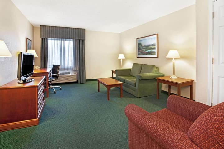La Quinta Inn by Wyndham Detroit Canton