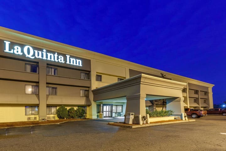 La Quinta Inn by Wyndham Detroit Canton