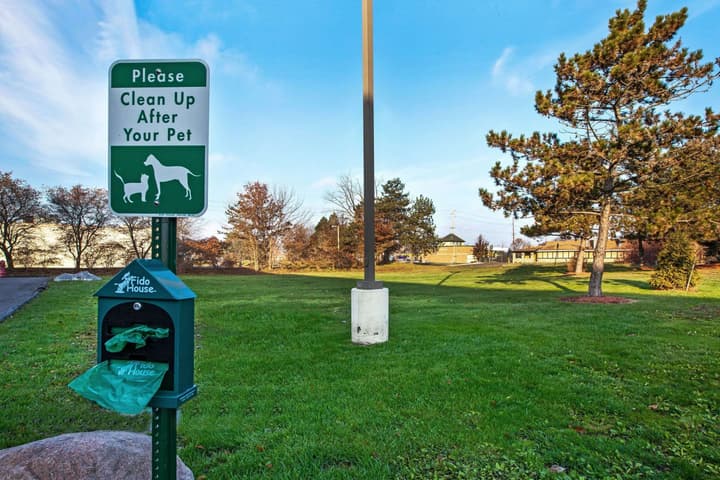 La Quinta Inn by Wyndham Detroit Canton