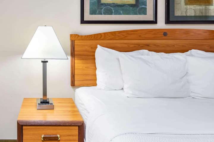 La Quinta Inn & Suites by Wyndham El Paso East