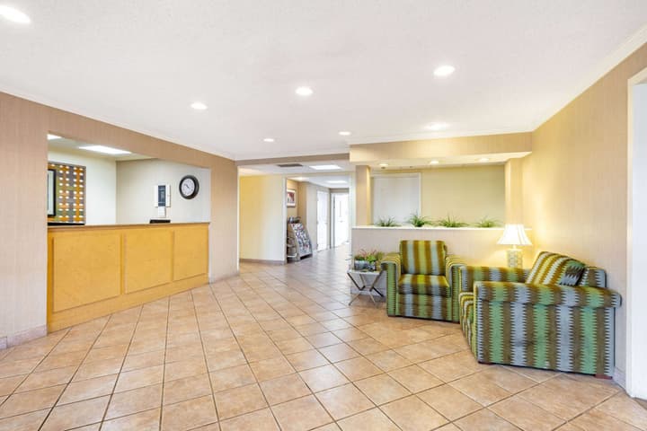 La Quinta Inn & Suites by Wyndham El Paso East