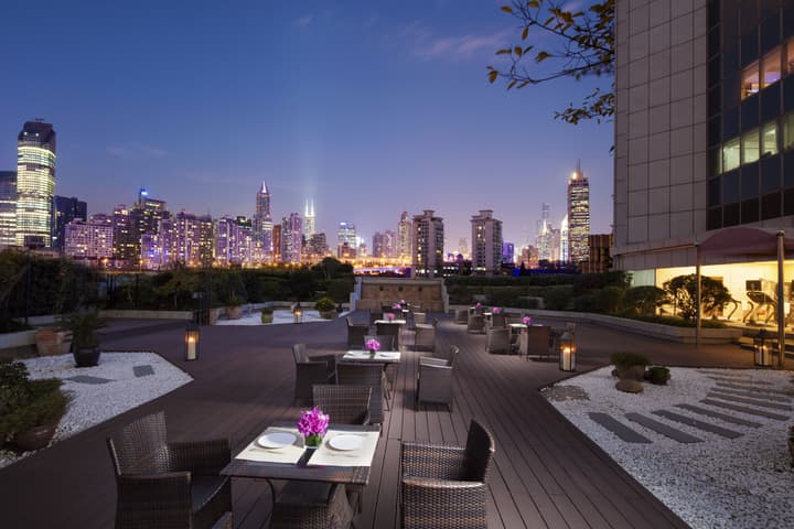 Jin Jiang Tower