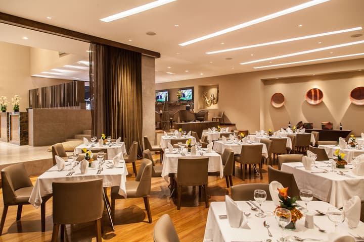 Hotel Rosales Plaza