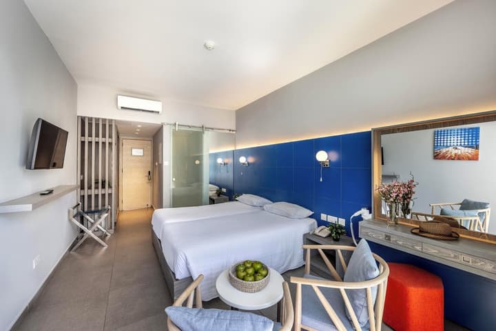 Park Beach Hotel